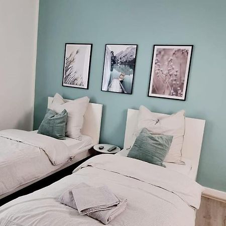 Your Cozy Appartment In Wuppertal: Wupper-Home 2 Zewnętrze zdjęcie